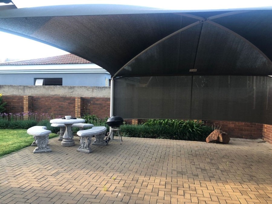 To Let 3 Bedroom Property for Rent in Pellissier Free State